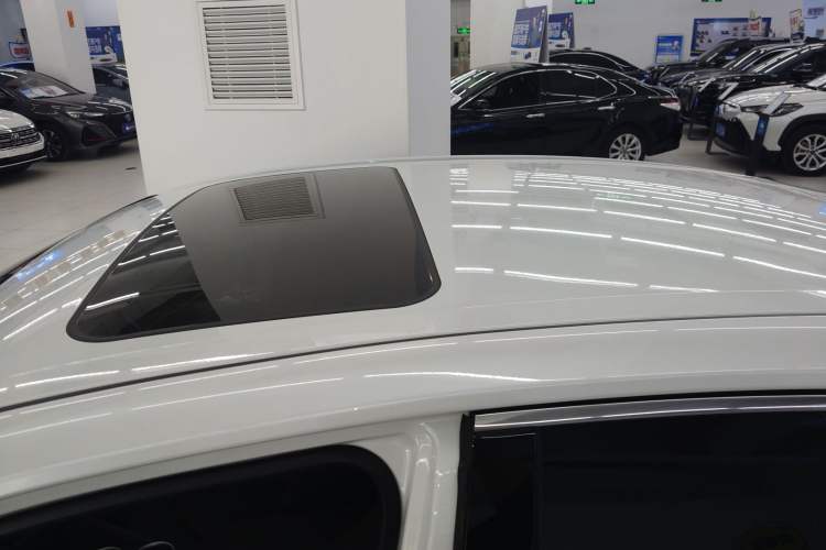 Used Toyota Camry 2023 2.0G Luxury Edition