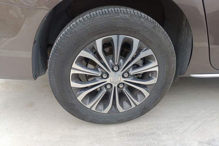 Used Buick GL8 2022 Land Business Class 652T Luxury Model