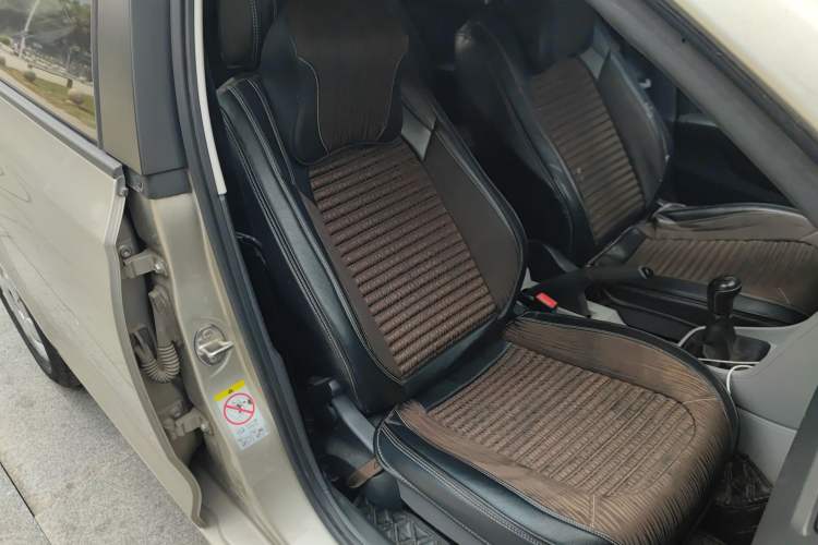 Used Skoda Rapid 2016 1.4L Manual Front-Wheel Drive Model