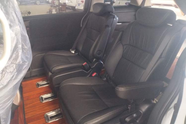 Used Honda Elysion 2016 2.4L Style Edition