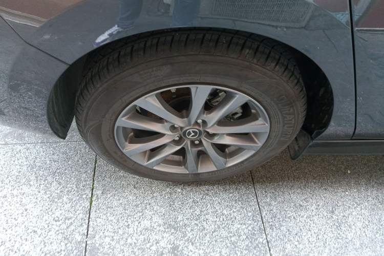 Used Mazda 3 Axela 2022 2.0L Automatic Zhiqing Edition Right Rear Wheel Hub