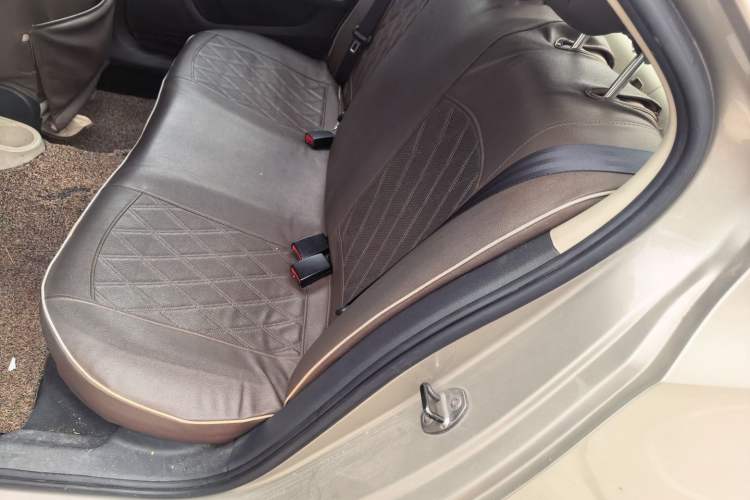 Used Skoda Rapid 2013 1.6L Automatic Smart Selection Model Left Rear Seat