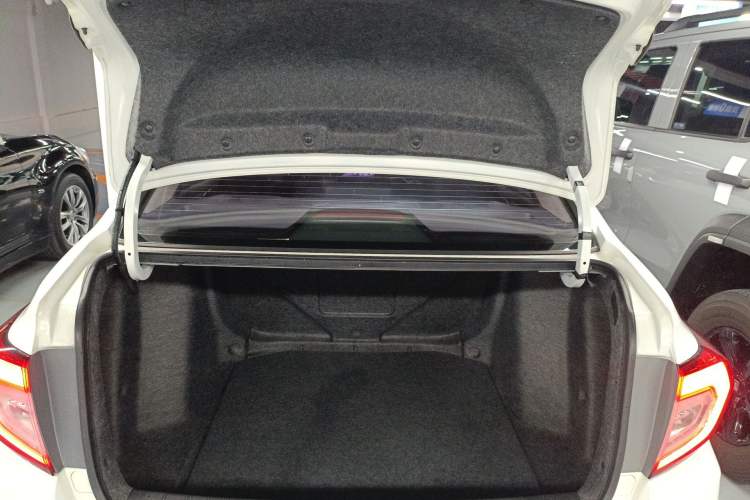 Used Honda Crider 2019 180 Turbo CVT Luxury Edition China VI Emission Standard Trunk