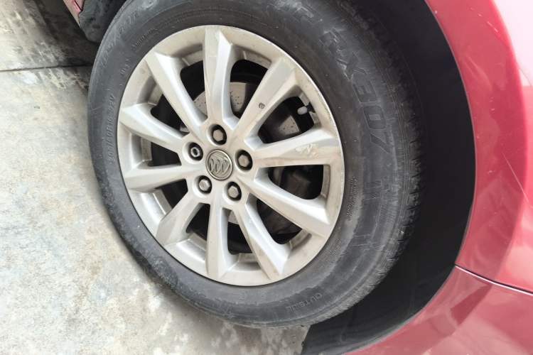 Used Buick GT 2012 GT 1.6L Manual Entry-Level Model