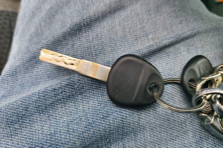 Used JMC Transit 2017 2.8T Commercial Version Short Wheelbase Mid-Roof 6/7/8-Seater JX493 Vehicle Key