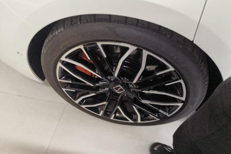 Used Zeekr 001 2025 YOU Edition 100 kWh All-Wheel Drive Exterior 5