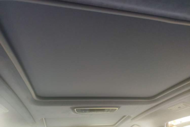 Used Buick GL8 2020 Avenir Avia Four-Seat Luxury Edition
