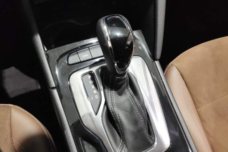 Used Buick Regal 2019 20T Elite Version China V Standard