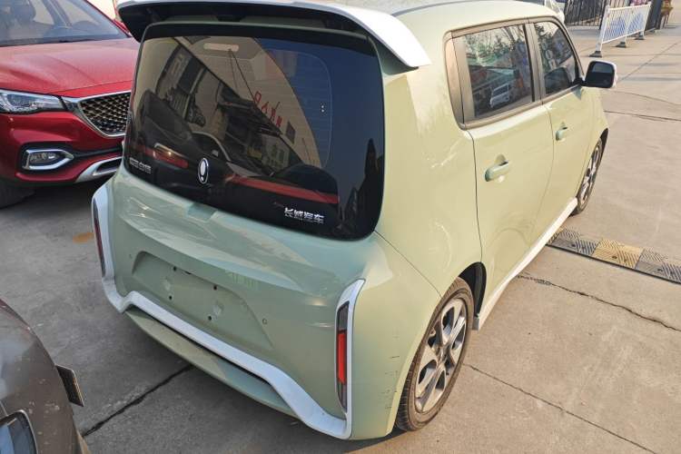 Used ORA White Cat 2022 Xiaoyue Mao Edition 401 km Flagship Model Lithium Ternary Rear Right 45 Deg