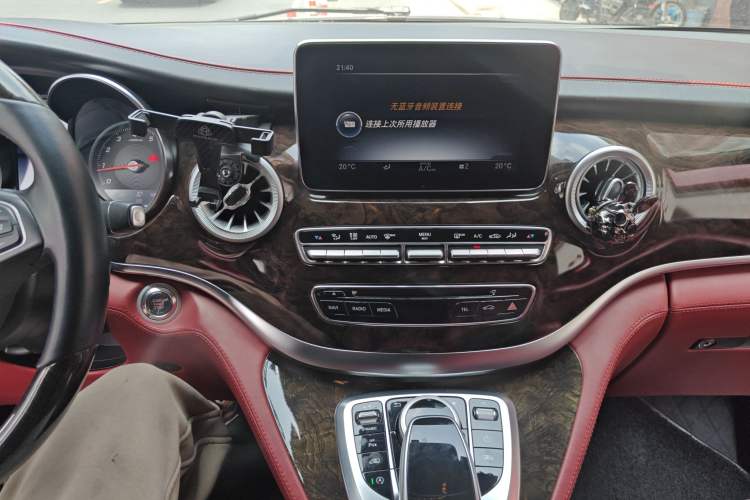 Used Mercedes-Benz Vito 2018 2.0T Business Version China VI Emission Standard