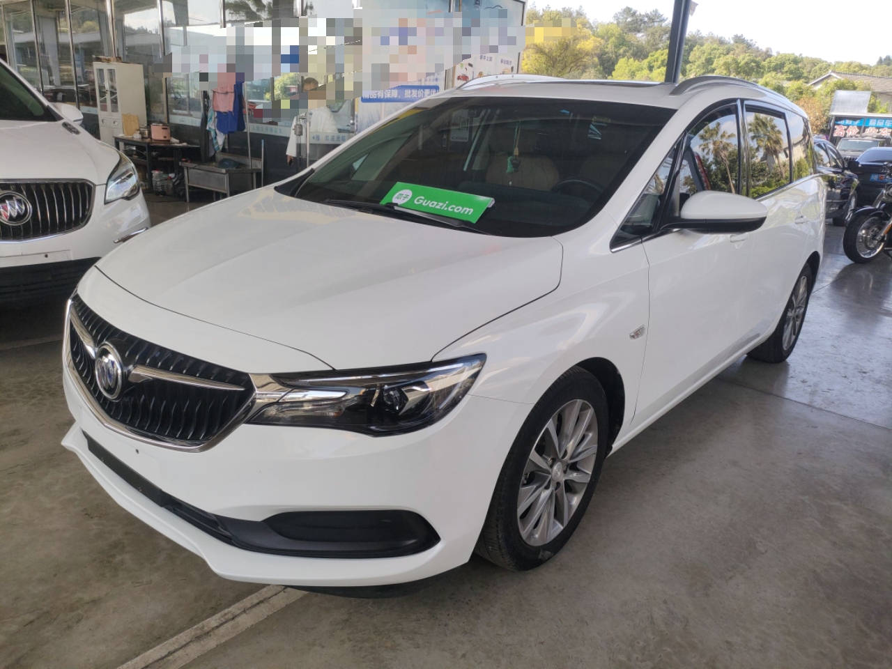 Parte inferior delantera