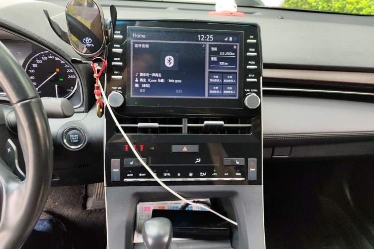 Used Toyota Avalon 2019 2.5L Touring Premium Version China VI Standard
