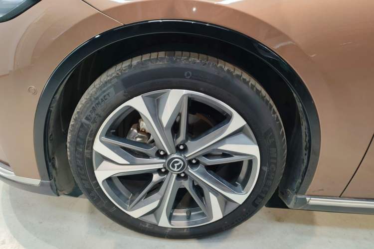 Used Mazda EZ-6 2024 Range-Extended 200 Luxury Edition