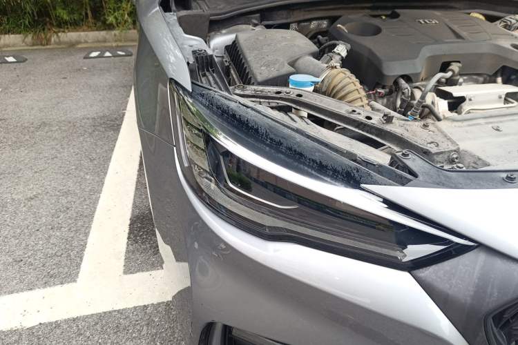 Used MG 6 New Energy 2020 1.5T Hybrid Leading Luxury Edition Right Front Headlight