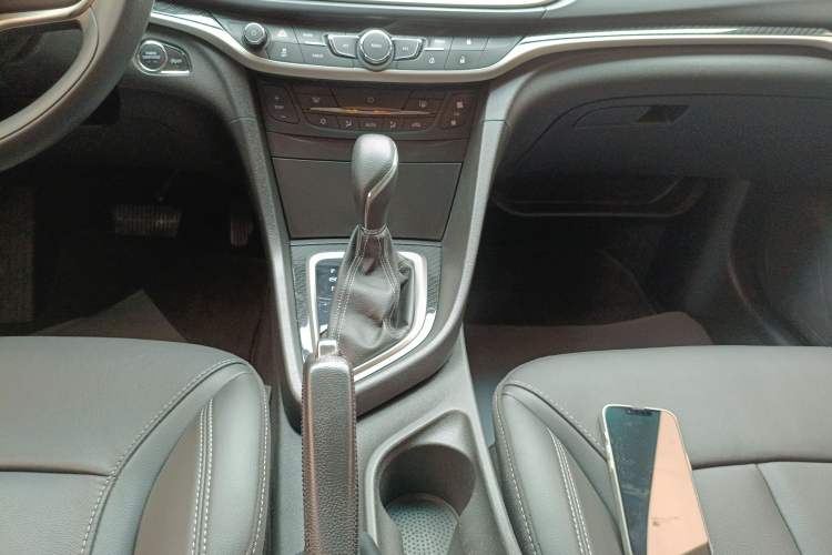 Used Buick GT 2017 15N Automatic Deluxe Edition