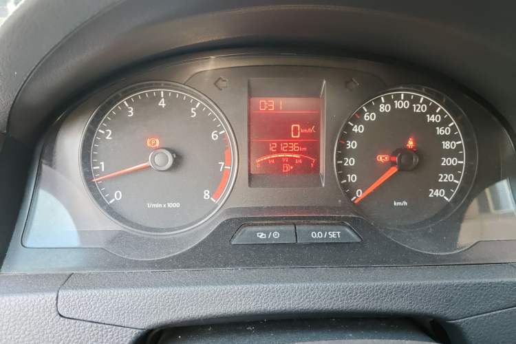 Used Volkswagen Santana 2015 1.6L Manual Comfort Edition Instrument Cluster