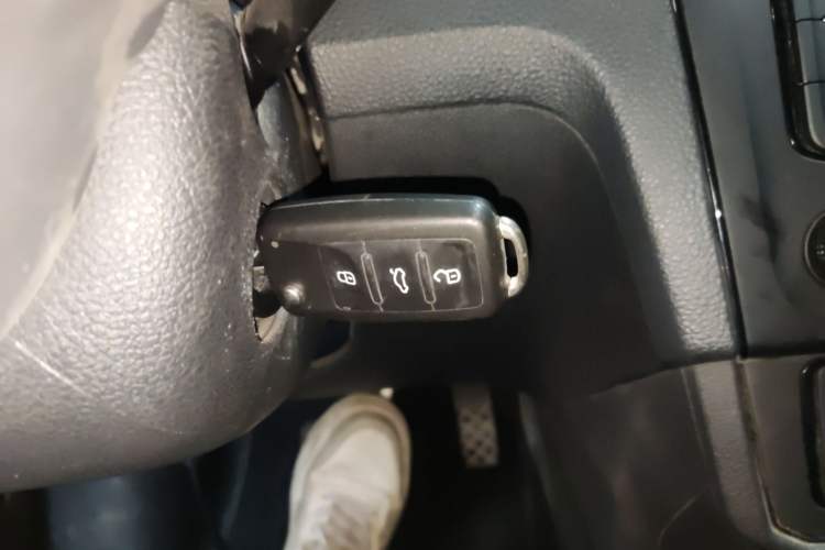 Used Volkswagen Santana 2021 1.5L Automatic Fashion Edition Vehicle Key