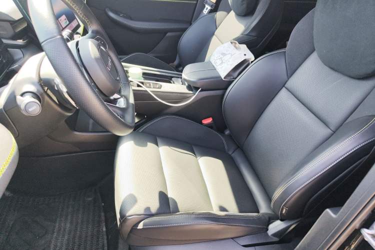 Used Lynk & Co 03 2023 1.5TD DCT JingPro