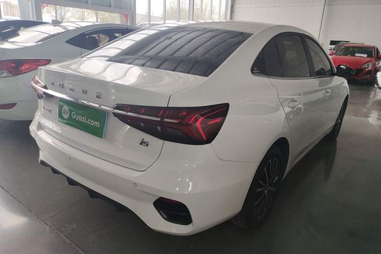 Used Roewe i5 2021 1.5L CVT Starry Edition
