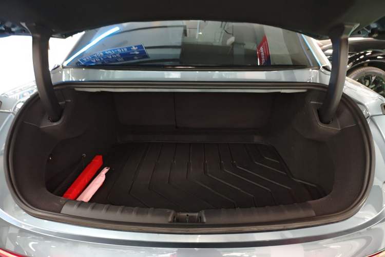 Used Zeekr 007 2024 Rear-Drive Enhanced Version 75 kWh
