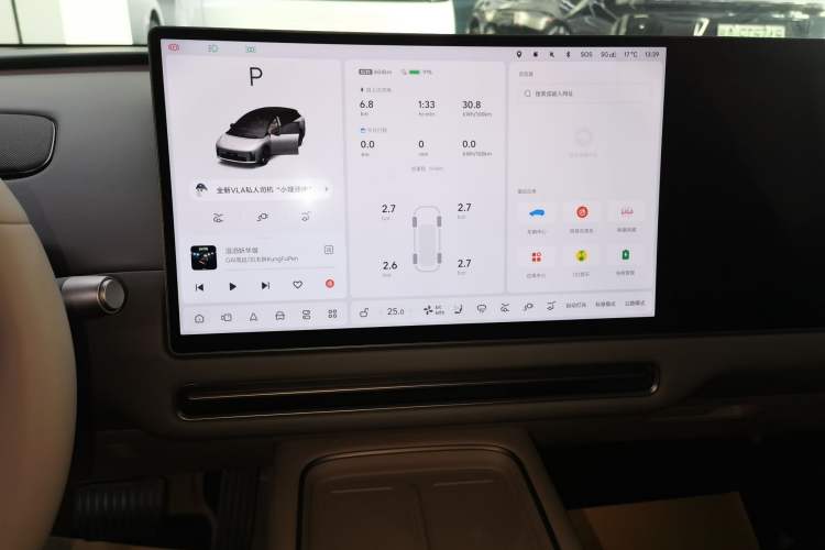 Used Li Auto Li Auto i6 2025 Model Four-Wheel-Drive Standard Type
