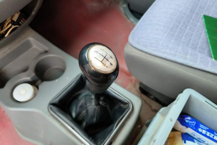 Used FORTHING Lingzhi 2012 Commercial Version 1.6L Utility Model
