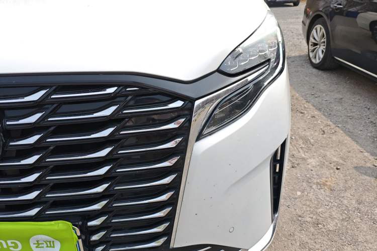 Used Buick GL8 2023 ES Lu Zun Luxury Model
