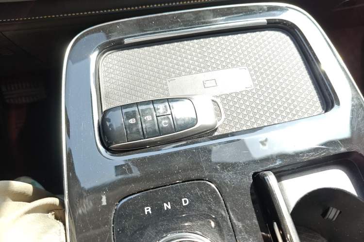 Used AION V 2022 Plus 80 Executive Edition Ternary Lithium Vehicle Key