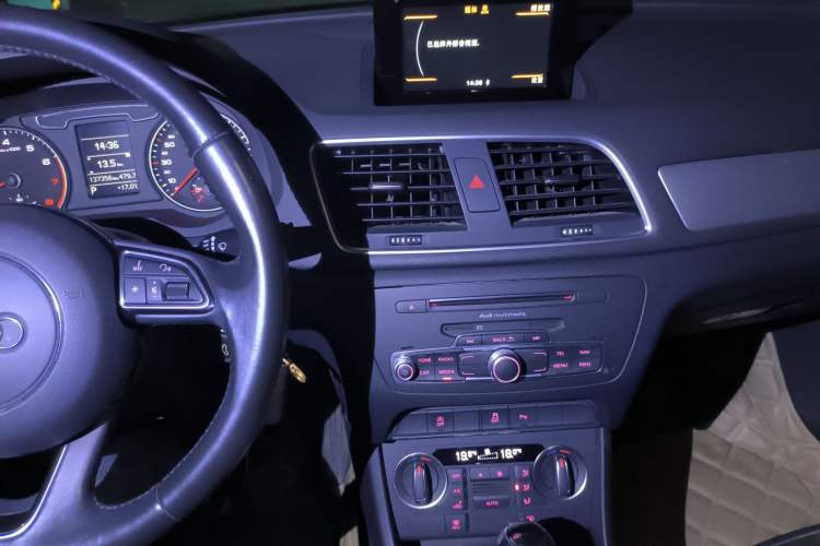 Used Audi Q3 2017 30 TFSI Fashion Model