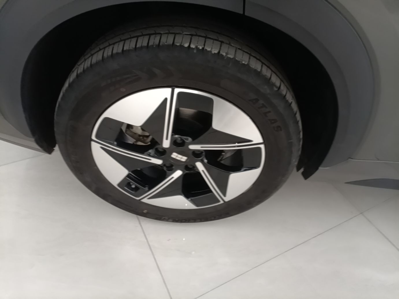 Geely Galaxy E5 2024 440km Exploration Version — снимка 11