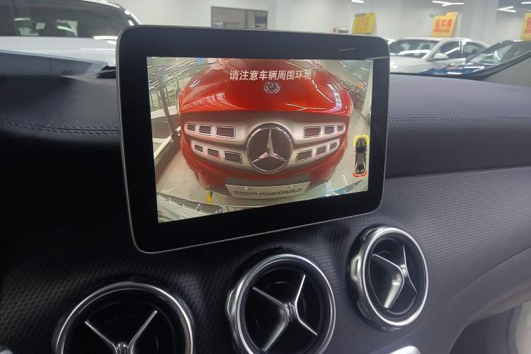 Used Mercedes-Benz GLA 2017 GLA 200 Fashion Model Audio And AC Panel