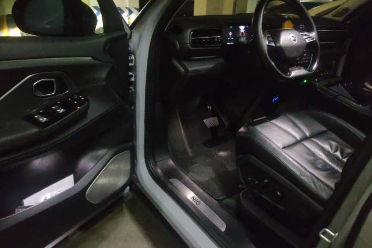 Used Nio ES8 2018 355 km Base Version 7-Seater Edition Driver Seat