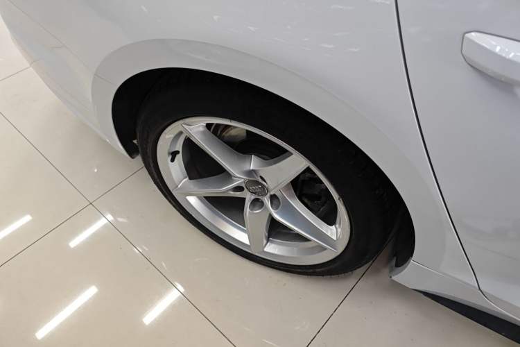 Used Audi A5 2017 Sportback 40 TFSI Fashion Model