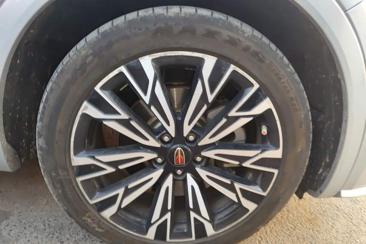 Used Hongqi HS5 2023 2.0T Four-Wheel Drive Flagship Pro Edition