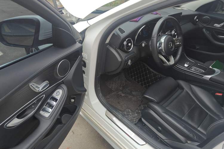 Used Mercedes-Benz C-Class 2021 C 200 L Fashion Edition Sport Version Driver Seat