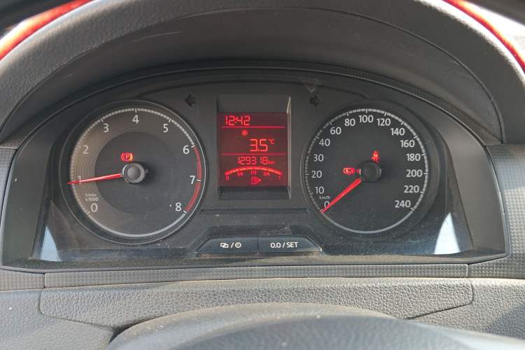 Used Volkswagen Santana 2016 1.6L Manual Fashion Edition Instrument Cluster