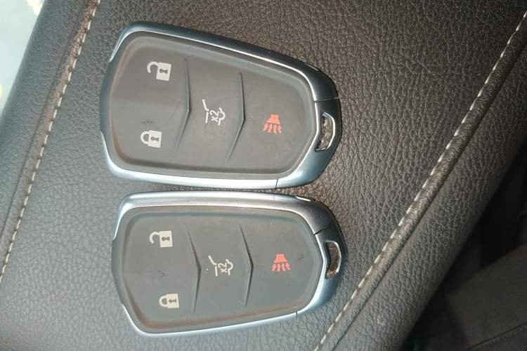 Used Cadillac XT4 2020 28T Two-Wheel-Drive Leading Version Interior 1