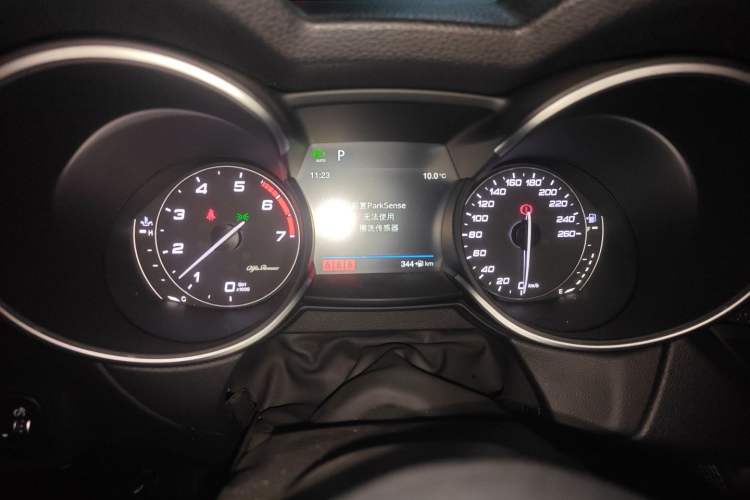 Used Alfa Romeo Stelvio 2017 2.0T 200HP Luxury Edition