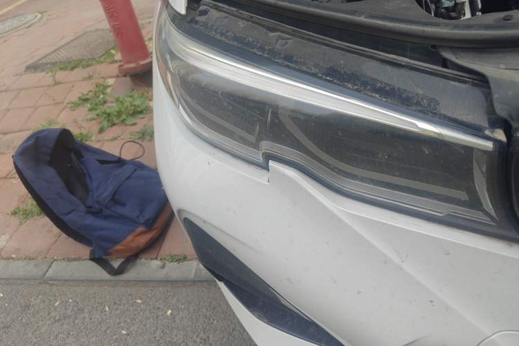 Used BMW 3 Series 2020 Facelifted 325Li M Sport Night Edition Package Right Front Headlight