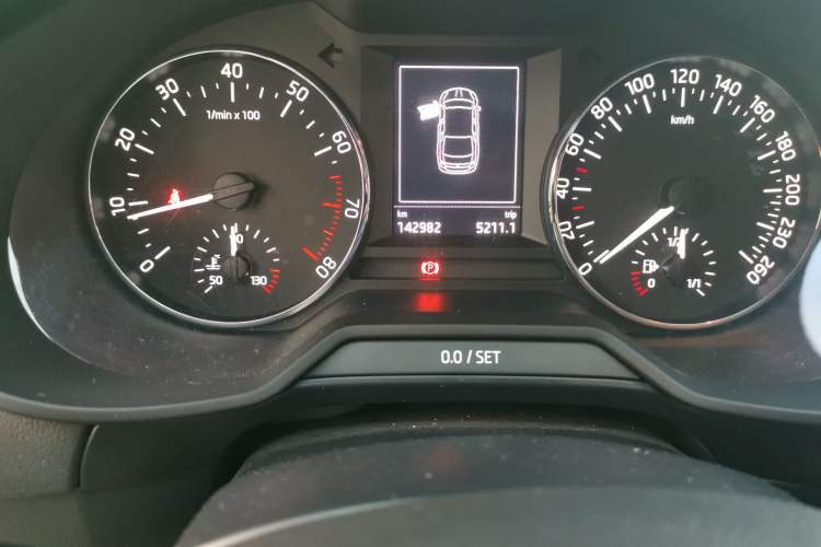 Used Skoda Octavia 2017 1.6L Automatic Smart Drive Edition