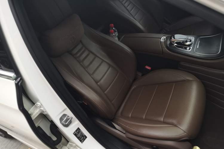 Used Mercedes-Benz E-Class 2017 E 300 L Sporty and Stylish Model