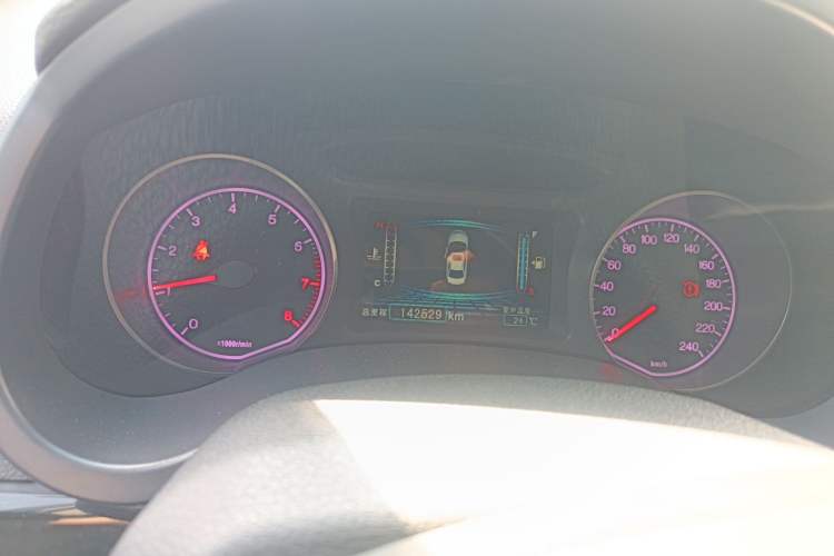 Used BYD Surui 2013 1.5L Manual Luxury Model Instrument Cluster