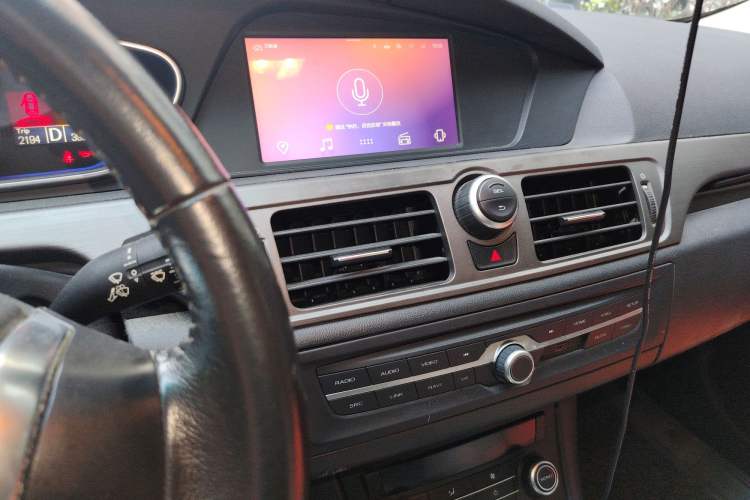 Used Roewe e550 2014 Flagship Edition