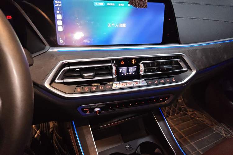 Used BMW X5 2020 xDrive40i Luxury Model with M Sport Package
