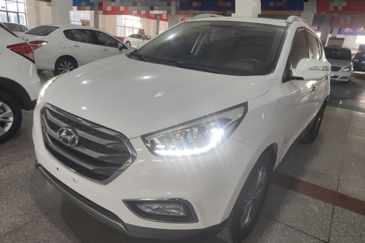 Used Hyundai ix35 2013 2.0L Automatic Two-Wheel Drive Smart GLS China IV Standard