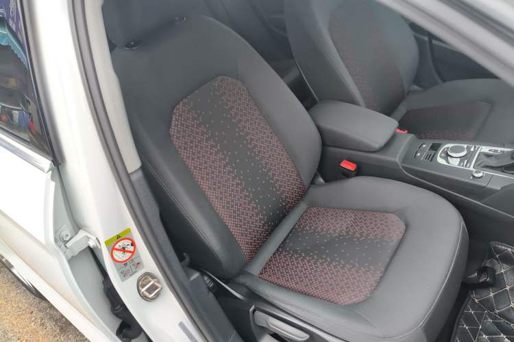 Used Audi A3 2020 Restyled Limousine 35 TFSI Ambition Version China VI
