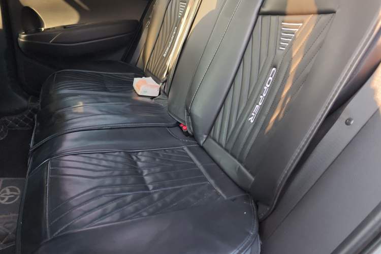 Used Toyota Corolla Cross 2024 2.0L Smart Electric Hybrid Dual-Engine Elite Edition