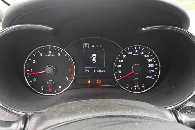 Used Kia K3 2016 1.6L Automatic GLS Instrument Cluster