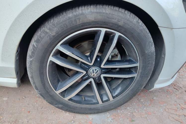 Used Volkswagen Lamando 2019 280TSI DSG Comfort Edition China VI standard
