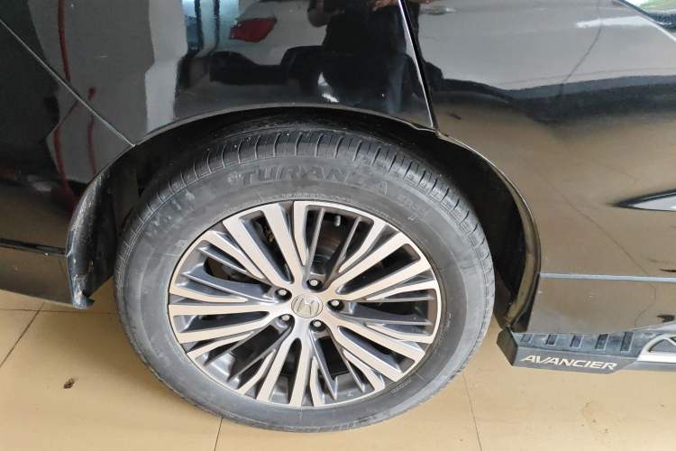 Used Honda Avancier 2020 240TURBO Two-Wheel Drive Comfort Edition Right Rear Wheel Hub